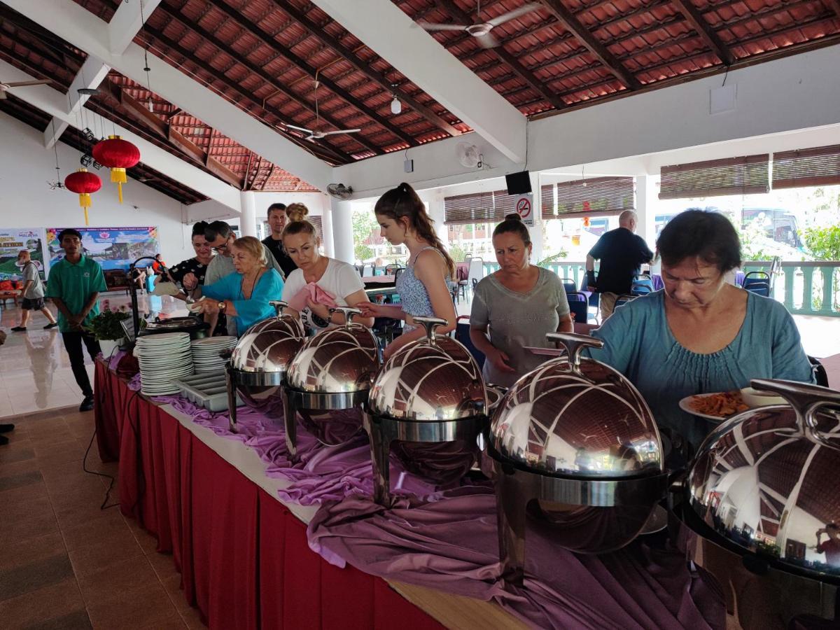 Tekoma Resort Taman Negara Kuala Tahan Bagian luar foto