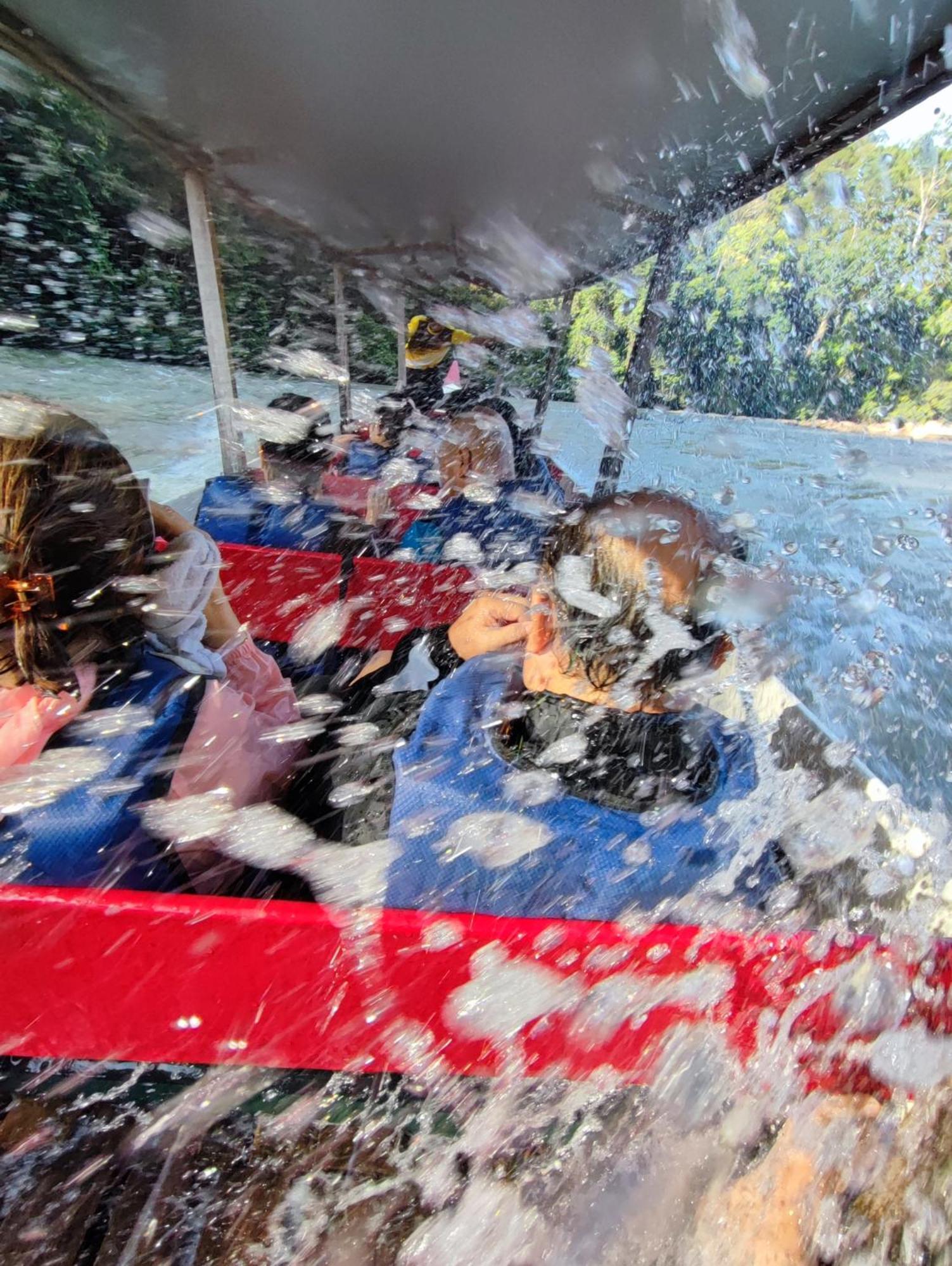 Tekoma Resort Taman Negara Kuala Tahan Bagian luar foto